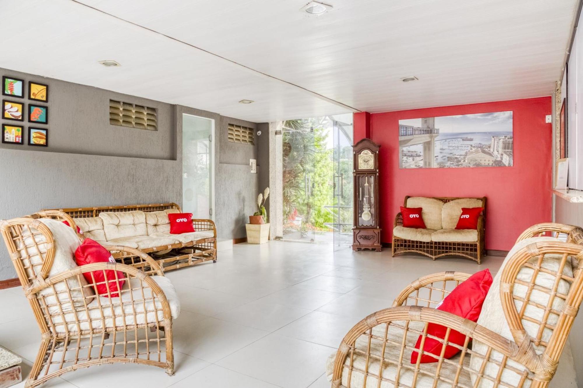 Hotel Oyo Recanto Do Tome -